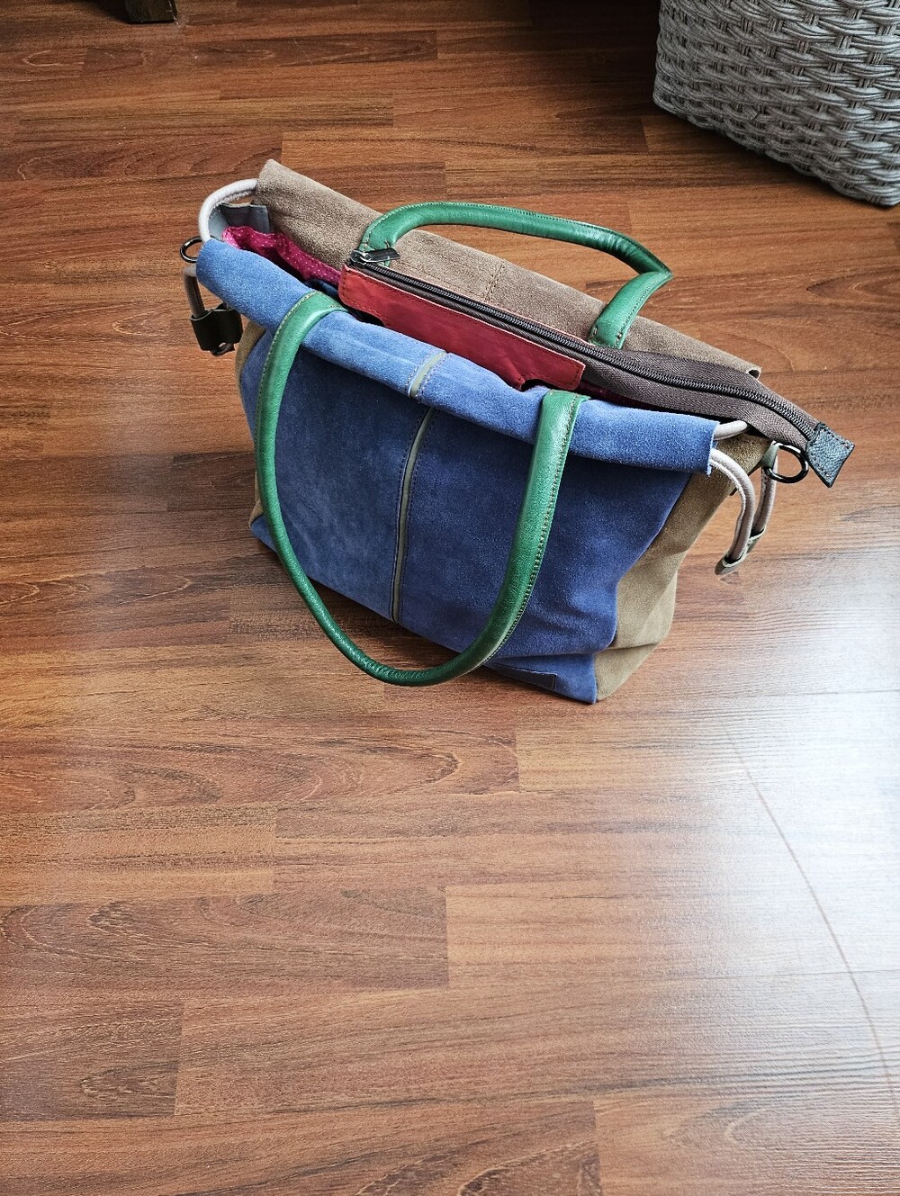 Soruka Color Block Tote - Picture 3 of 16